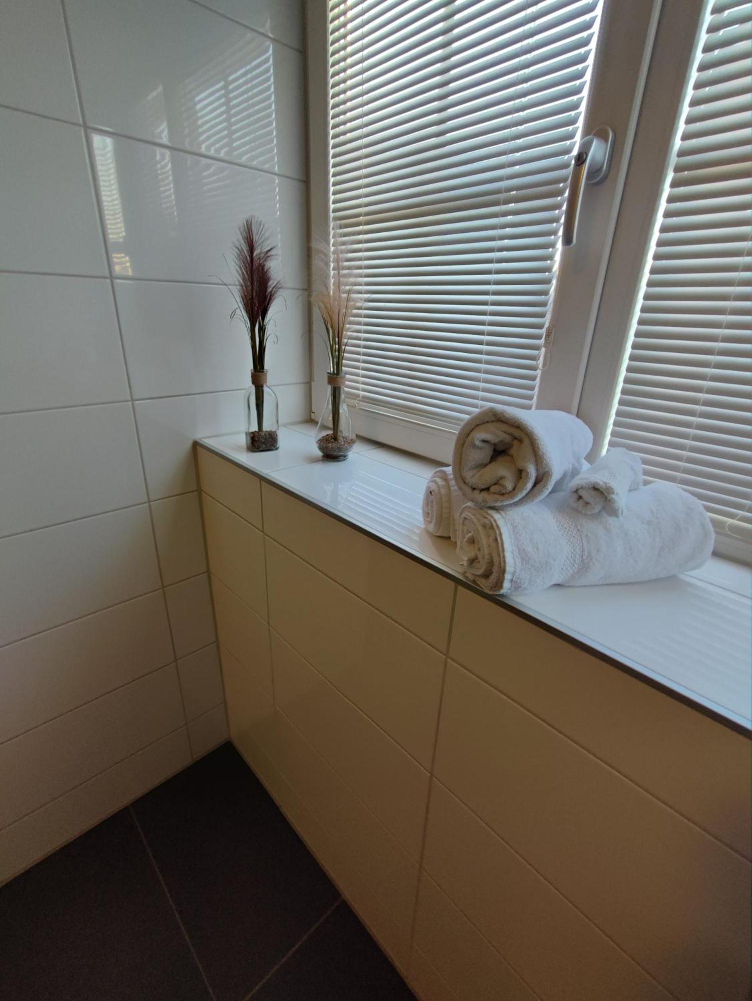 Luxe Kamer Aan Zee Zoutelande Exterior photo